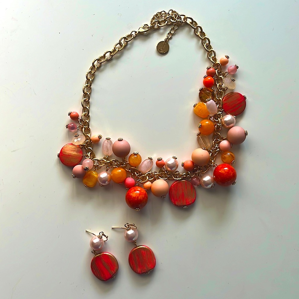 Coiris Statement Necklace & Earrings